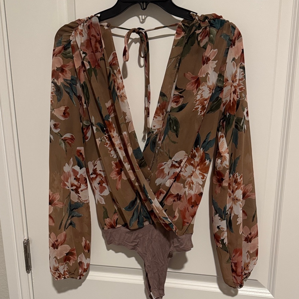 Floral Deep V-Neck Bodysuit in Brown